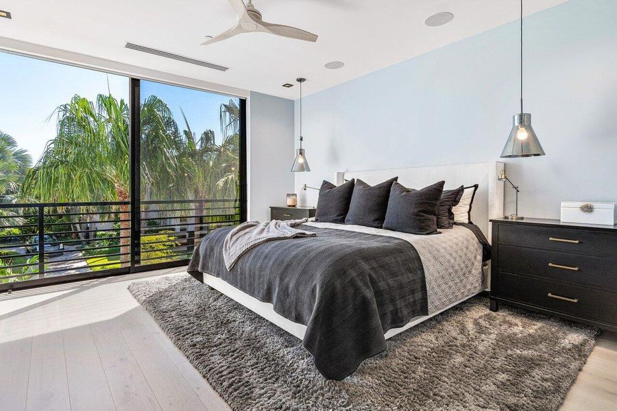 018-914PalmTrail-DelrayBeach-FL-33483-SM