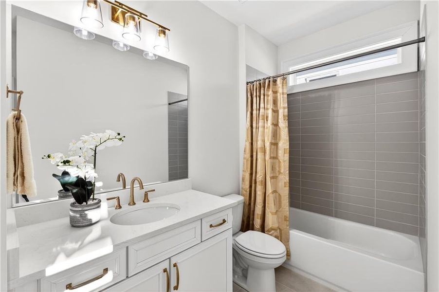 Furnished interior view inside a new home in Hillandale In Historic Roswell, Roswell (Image 18). Furnished interior view inside a new home in Hillandale In Historic Roswell, Roswell (Image 18).