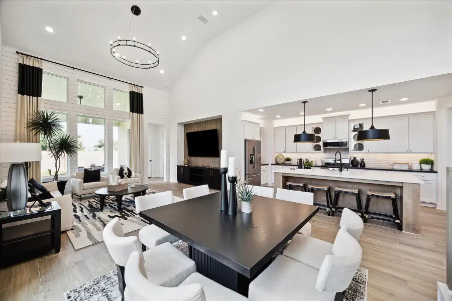 Furnished interior view inside a new home in Cross Creek West, Fulshear (Image 6).
