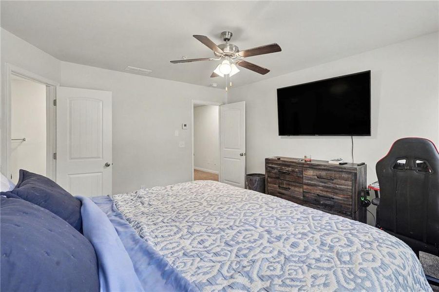 Furnished interior view inside a new home in , Atlanta (Image 18).