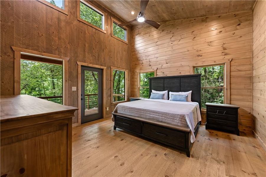 Furnished interior view inside a new home in , Blue Ridge (Image 4).