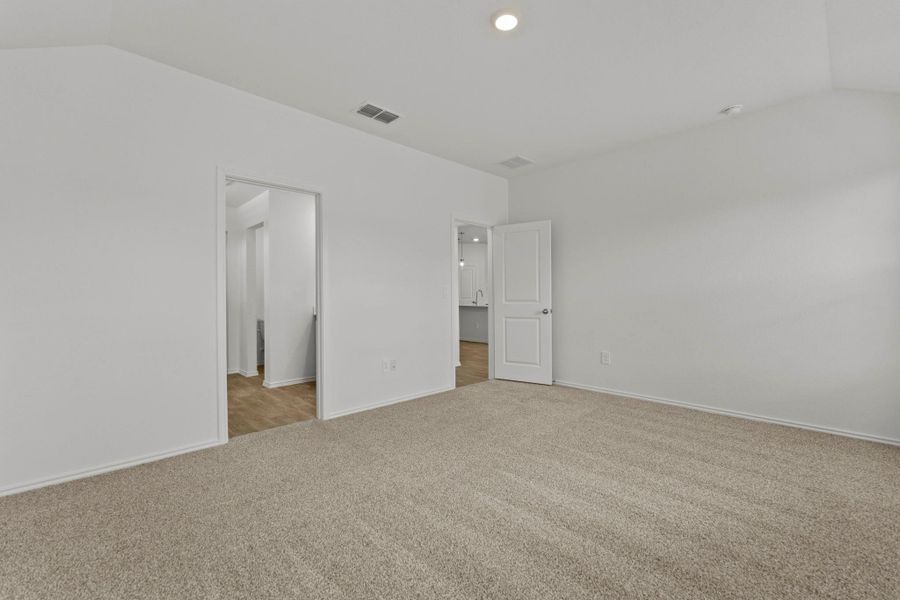 Spacious, unfurnished interior of a new home in Talavera, Kyle (Image 21). Spacious, unfurnished interior of a new home in Talavera, Kyle (Image 21).