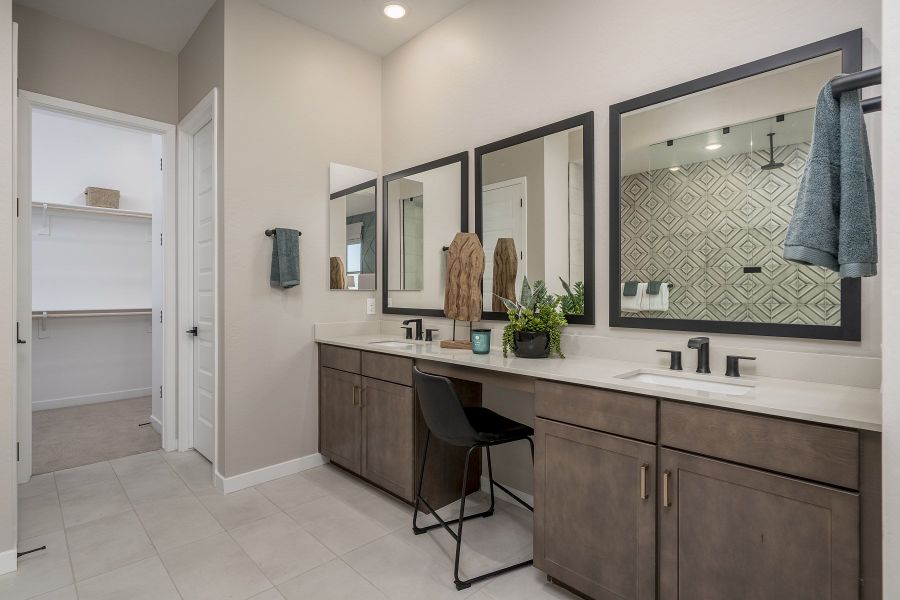 Representative furnished interior of a home built from the Pastora by Risewell Homes in Wildera, San Tan Valley (Image 10).