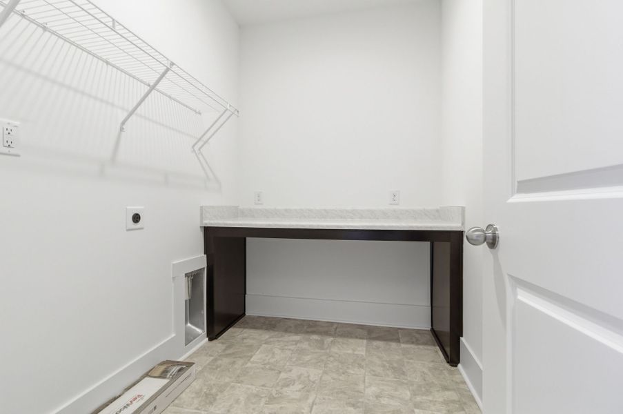 Spacious, unfurnished interior of a new home in Homecoming, Ravenel (Image 21).