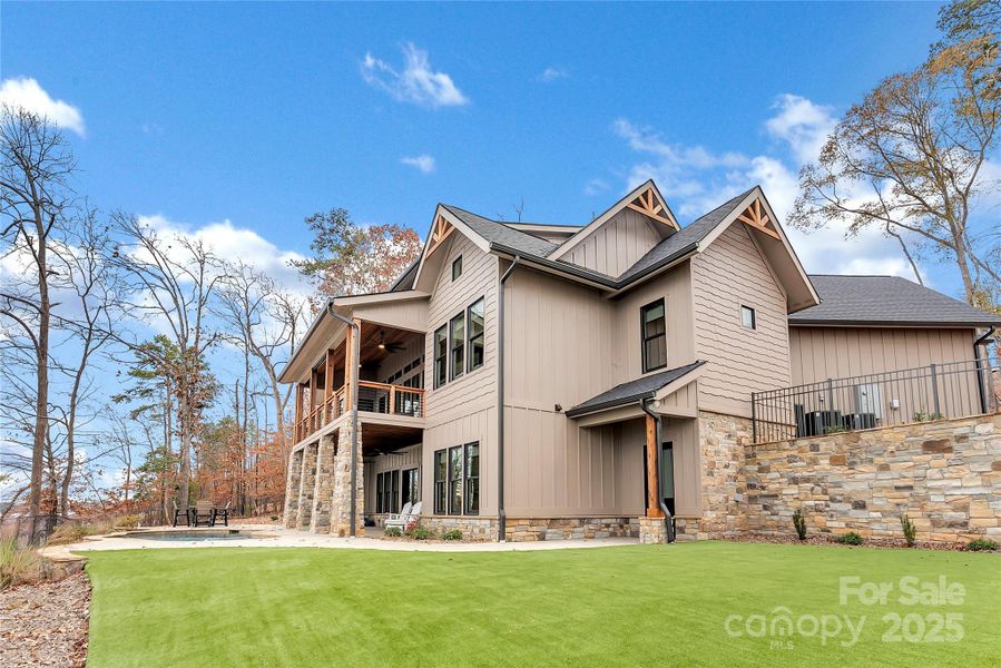 Front exterior of a new home in , Norwood, NC, highlighting curb appeal (Image 1). Front exterior of a new home in , Norwood, NC, highlighting curb appeal (Image 1).