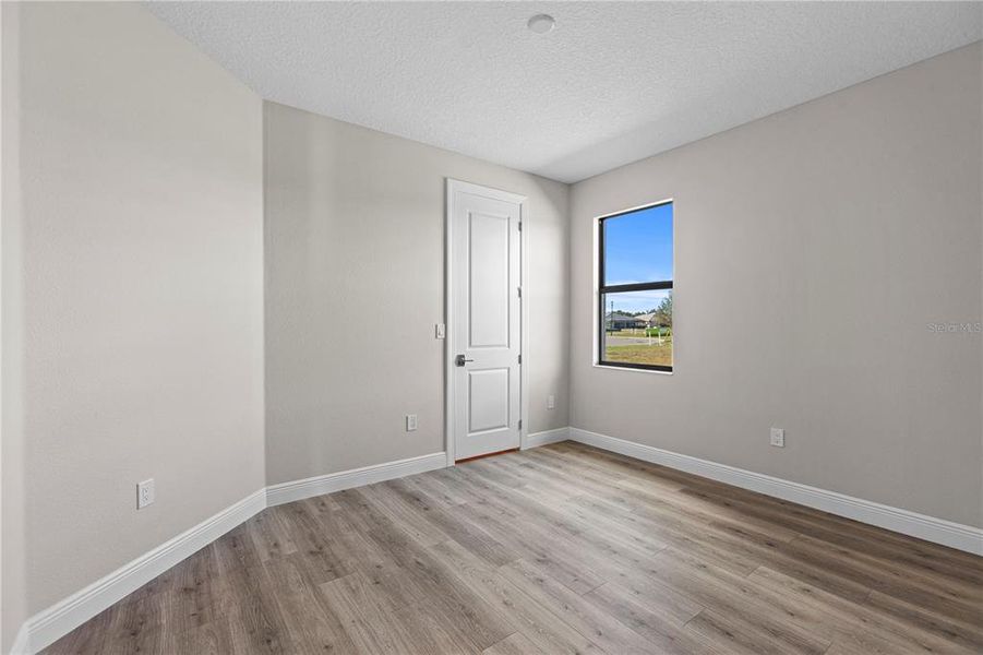 Spacious, unfurnished interior of a new home in Cresswind Lakewood Ranch, Lakewood Ranch (Image 16). Spacious, unfurnished interior of a new home in Cresswind Lakewood Ranch, Lakewood Ranch (Image 16).