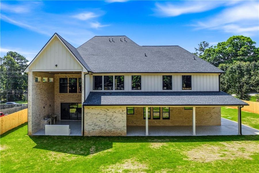 Exterior details and patio area of a home in , Lawrenceville (Image 37).