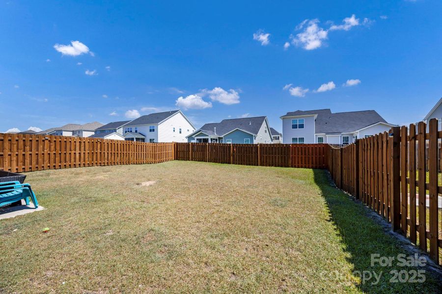 Image 28 of a home in .