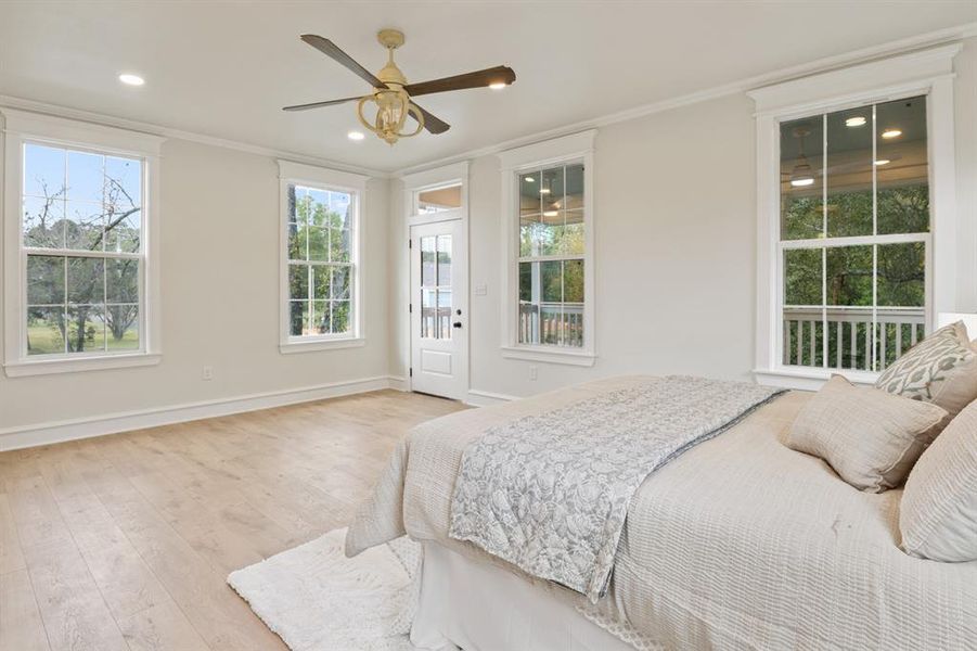Furnished interior view inside a new home in , Jefferson (Image 9).