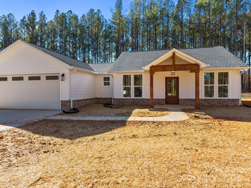 Exterior details and patio area of a home in , Lincolnton (Image 4).