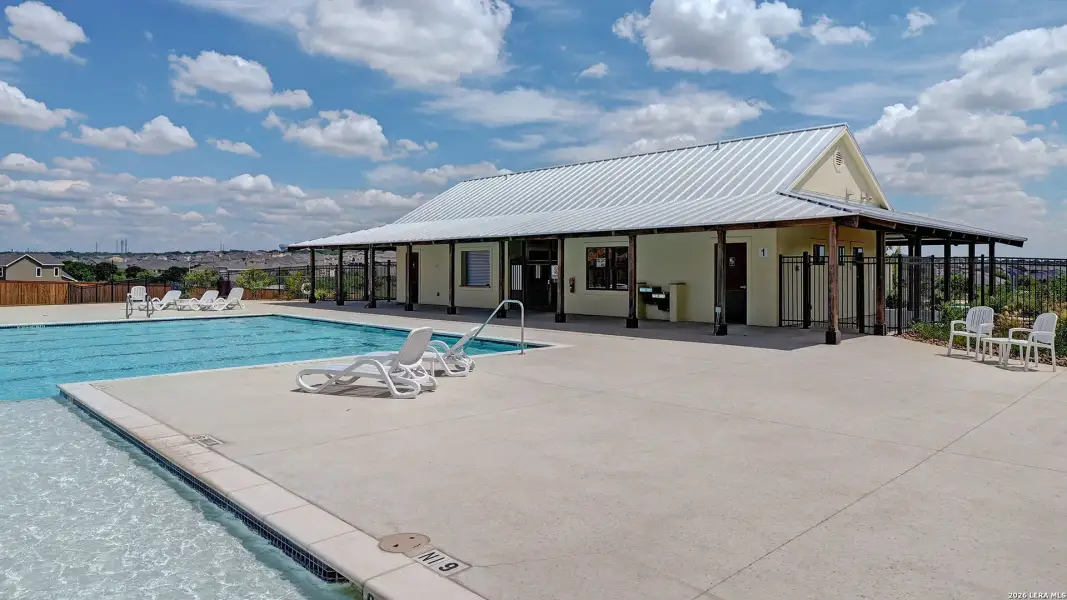 Community amenities in Ladera, San Antonio (Image 15).