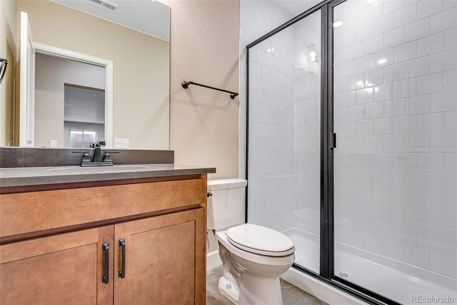 Furnished interior view inside a new home in Ensemble at The Aurora Highlands, Aurora (Image 17). Furnished interior view inside a new home in Ensemble at The Aurora Highlands, Aurora (Image 17).