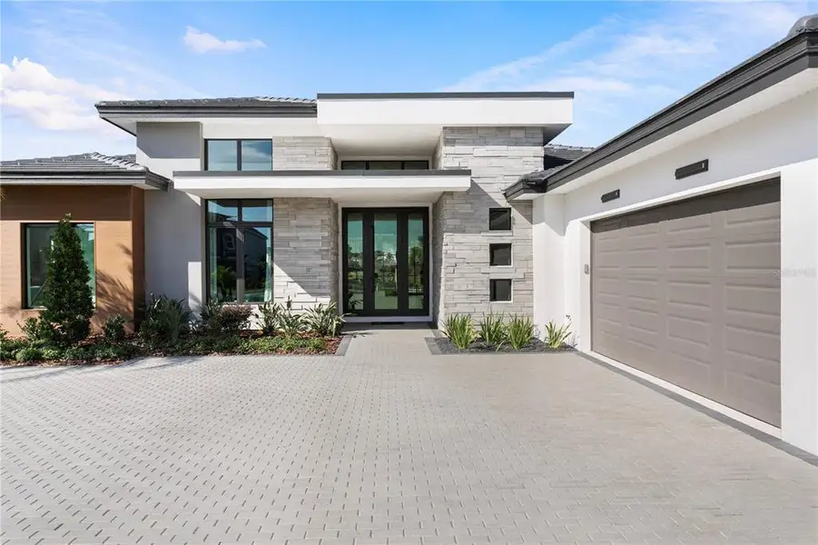 Exterior details and patio area of a home in , Odessa (Image 3).