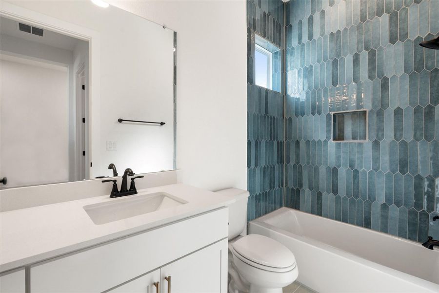 Furnished interior view inside a new home in Persimmon, Buda (Image 6).