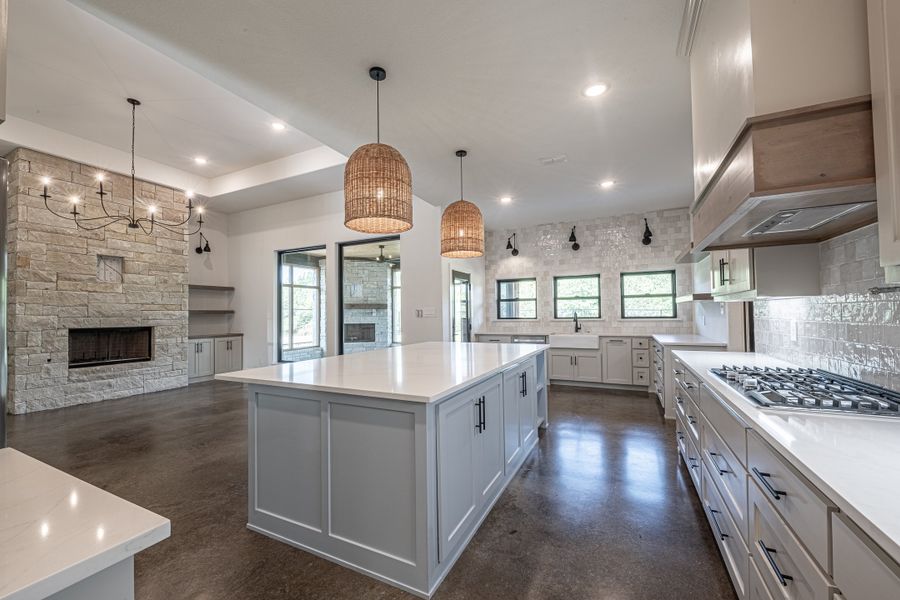 Furnished interior view inside a new home in Eagles Bluff, Weatherford (Image 5).