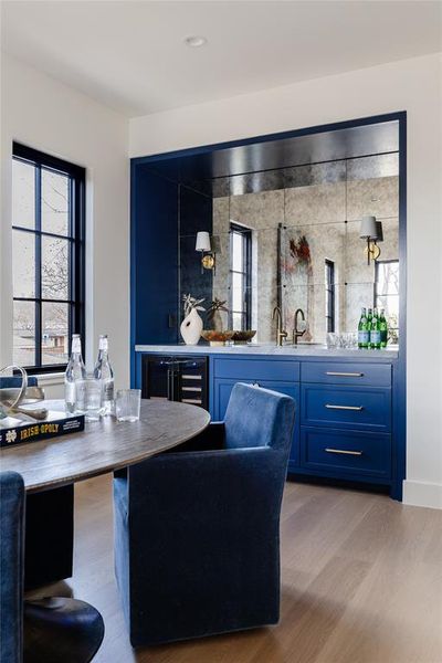 Furnished interior view inside a new home in , Dallas (Image 34).