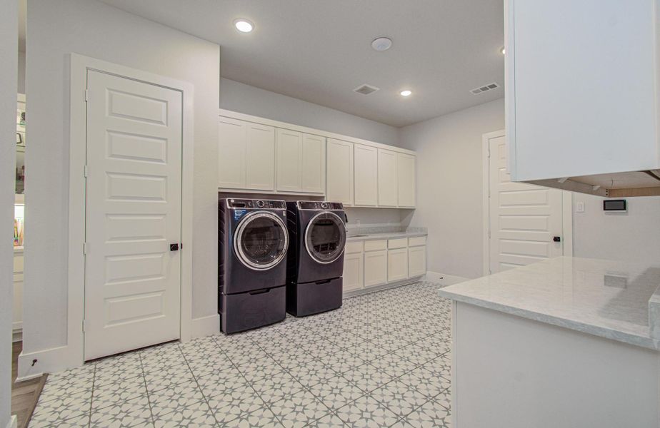 Furnished interior view inside a new home in , Manvel (Image 12).