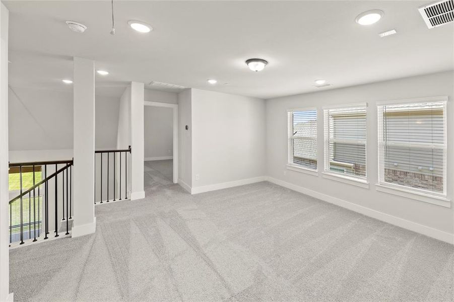 Spacious, unfurnished interior of a new home in Grayhawk Addition, Forney (Image 32). Spacious, unfurnished interior of a new home in Grayhawk Addition, Forney (Image 32).