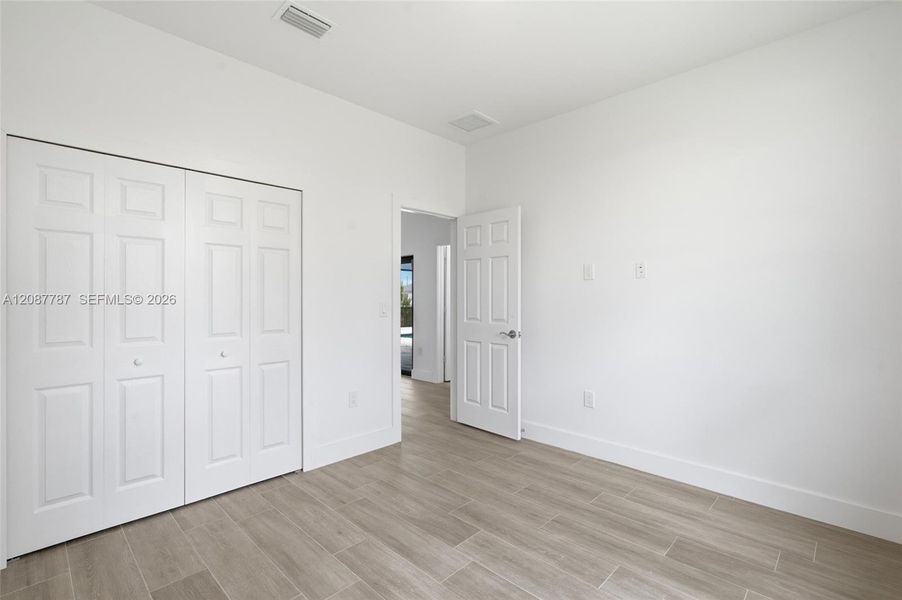 Spacious, unfurnished interior of a new home in , Cape Coral (Image 38). Spacious, unfurnished interior of a new home in , Cape Coral (Image 38).