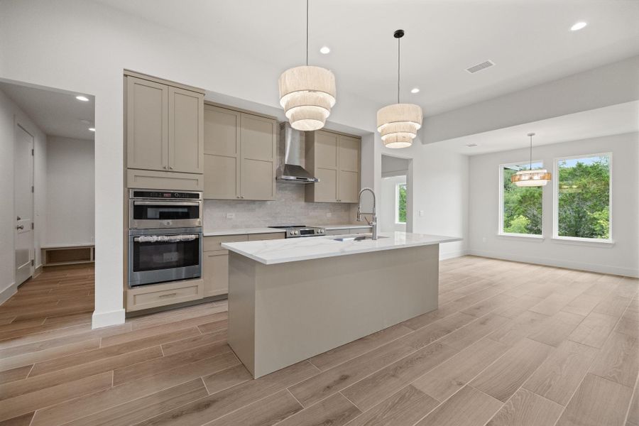 Furnished interior view inside a new home in , Lago Vista (Image 8).
