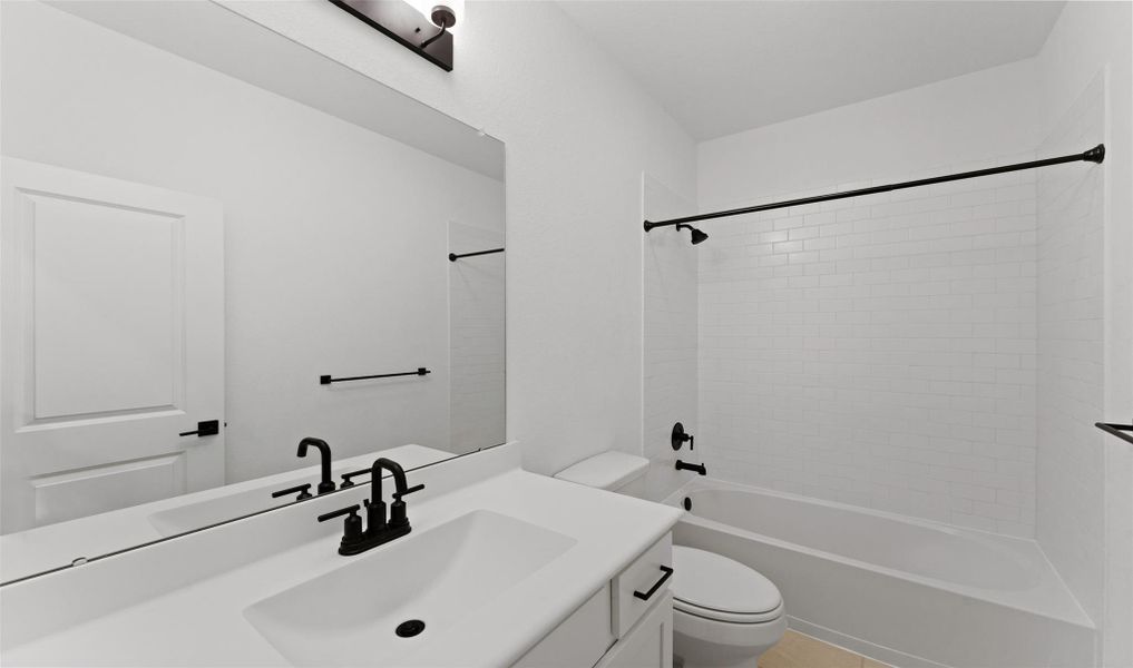 Hall bath (*Photo not of actual home and used for illustration purposes only.) Hall bath (*Photo not of actual home and used for illustration purposes only.)