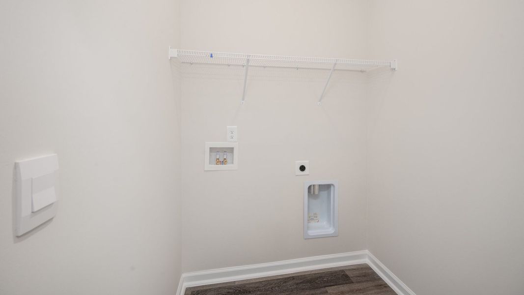 Image 29 representing the WREN by D.R. Horton in Sidbury Station, Castle Hayne, NC.