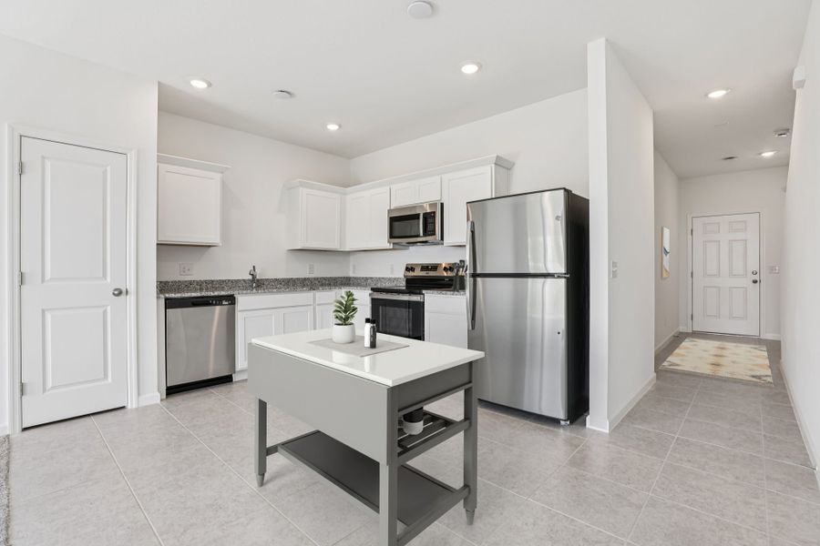 Representative furnished interior of a home built from the Pulsar by Starlight Homes in Aster Towns, Summerville (Image 6).