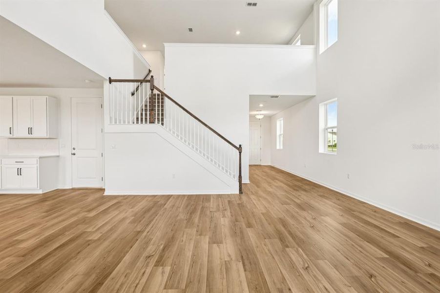 Spacious, unfurnished interior of a new home in Trailside, Mount Dora (Image 35).