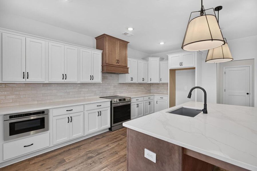 Furnished interior view inside a new home in Blackwelder Bluff, Bowdon (Image 15).