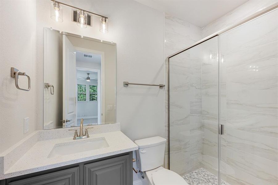 Image 39 of a home in Hampton Park.