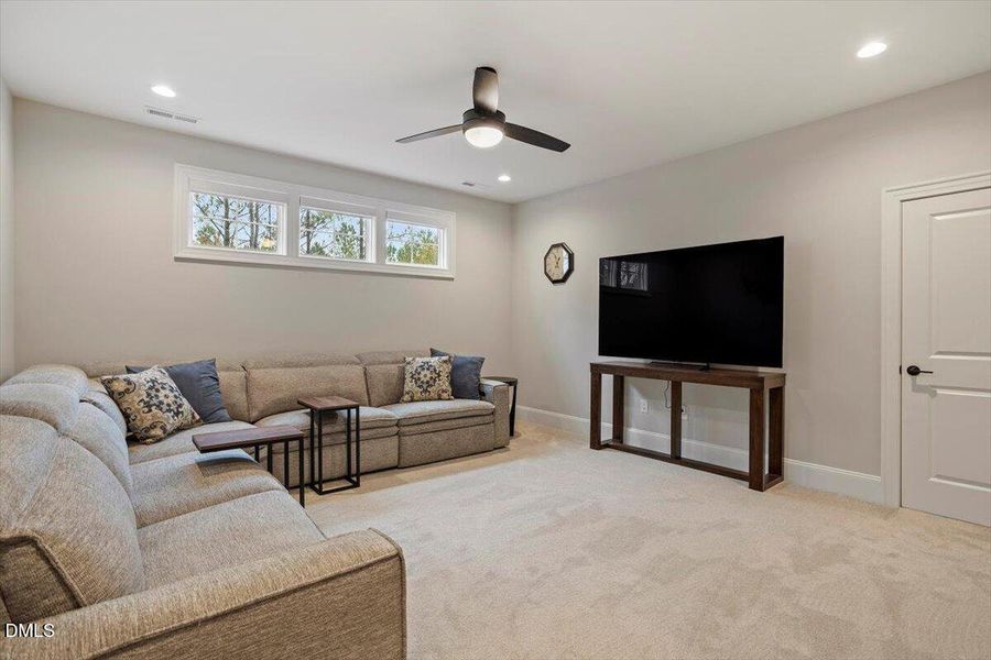 37-25 Chestnut Oak Drive [2627390]_36