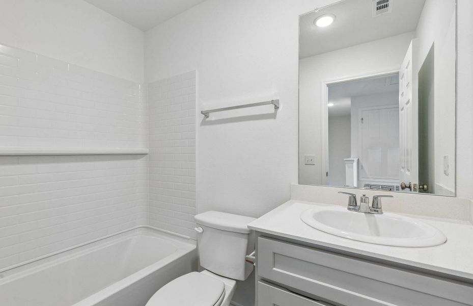 Representative furnished interior of a home built from the Comal by Centex in Cottonwood Creek, Howe (Image 7).