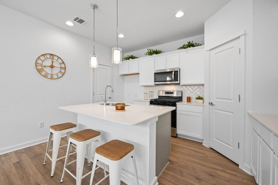 Furnished interior view inside a new home in , Buda (Image 8).