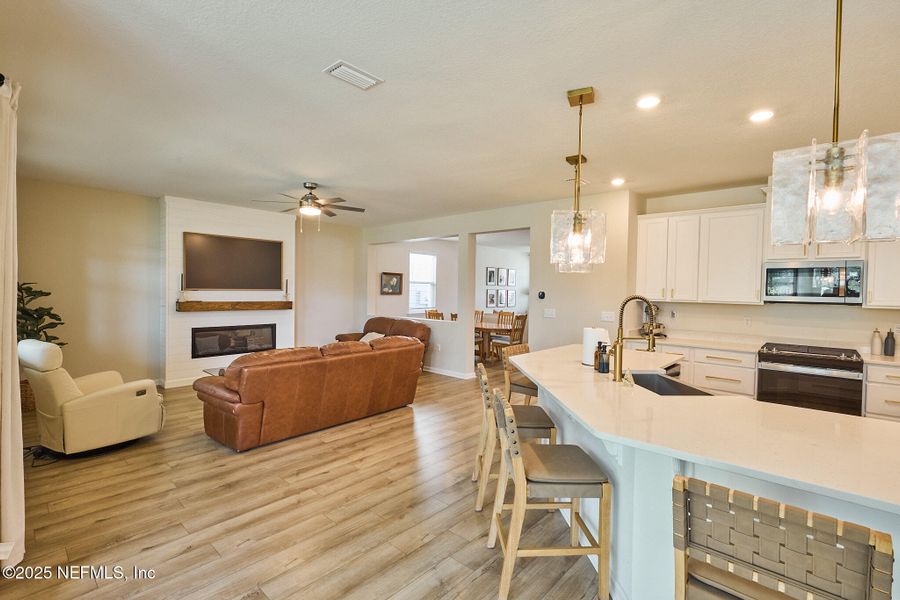 Furnished interior view inside a new home in , Jacksonville (Image 30).