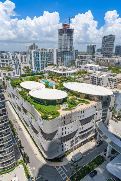 Condo located in Miami, FL showcasing its design and architecture (Image 36). Condo located in Miami, FL showcasing its design and architecture (Image 36).