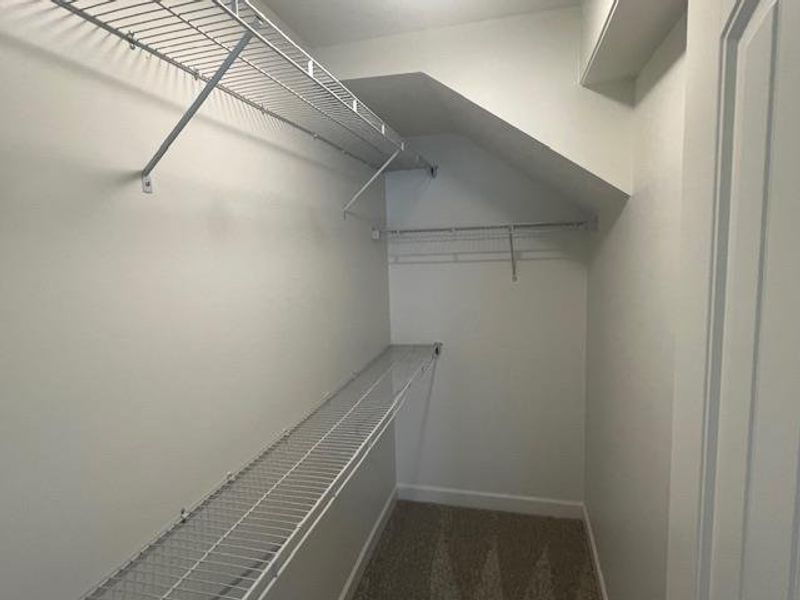 Spacious, unfurnished interior of a new home in Cleveland Meadows, Spartanburg (Image 10).