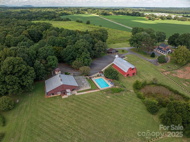 Image 47 of a home in .