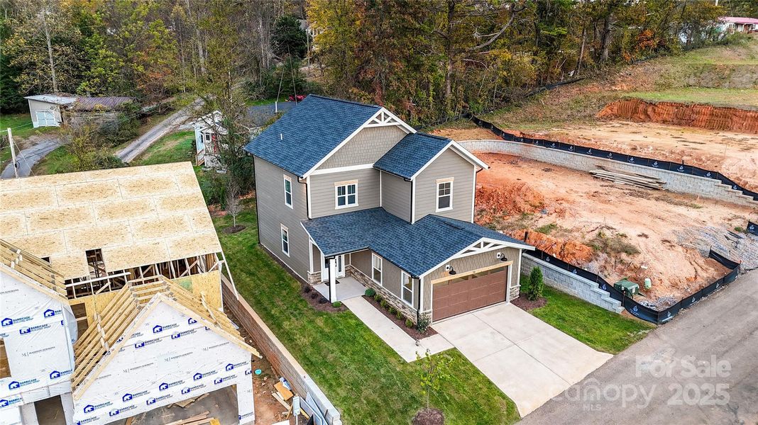 Image 40 of a home in .