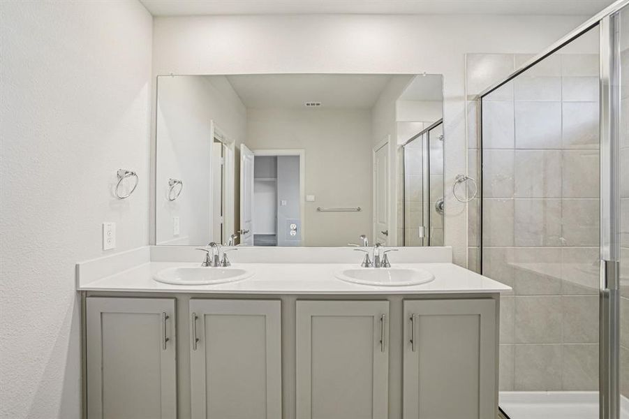 Furnished interior view inside a new home in Windmore, Princeton (Image 12).