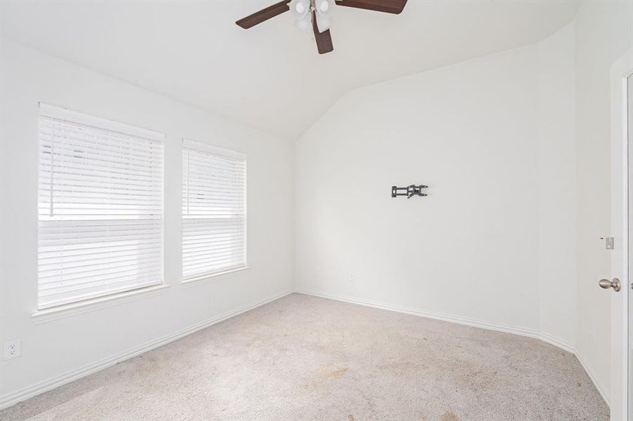 Spacious, unfurnished interior of a new home in Woodstone, Providence Village (Image 9).
