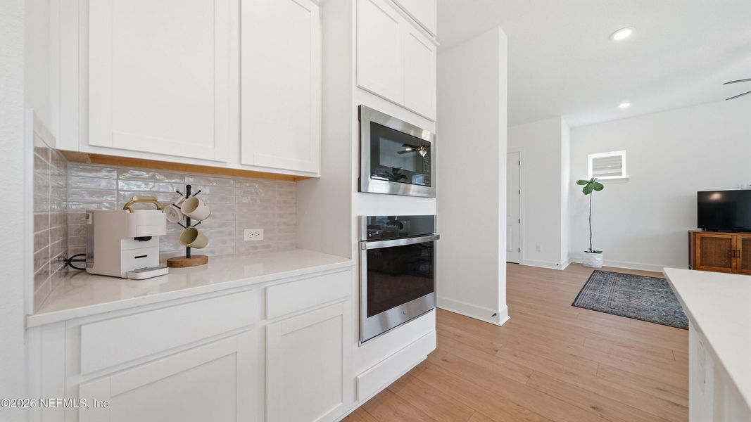 Furnished interior view inside a new home in Seven Pines 40' Front Entry, Jacksonville (Image 35).