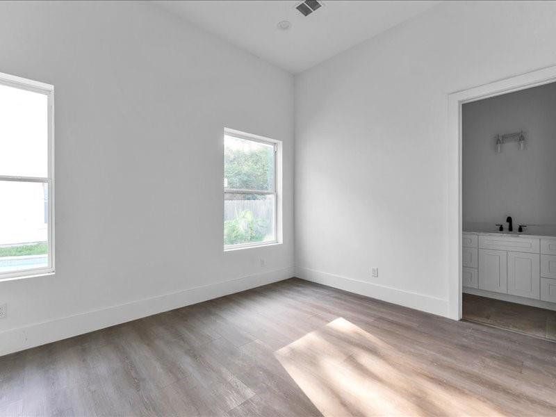 Spacious, unfurnished interior of a new home in , Spring (Image 37). Spacious, unfurnished interior of a new home in , Spring (Image 37).