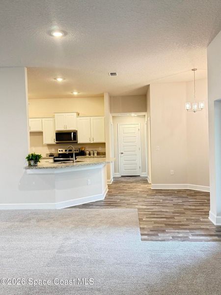 Spacious, unfurnished interior of a new home in Sebastian Highlands, Sebastian (Image 13).