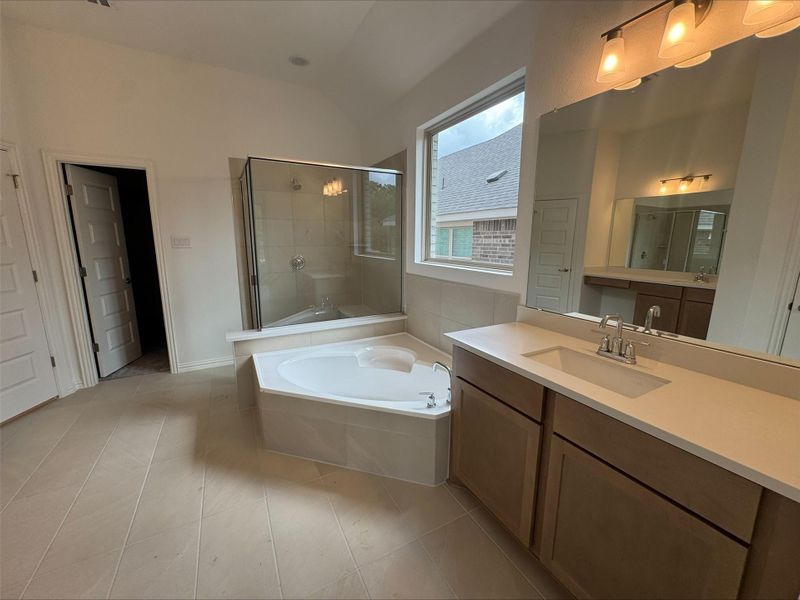 Furnished interior view inside a new home in Anthem, Kyle (Image 5).