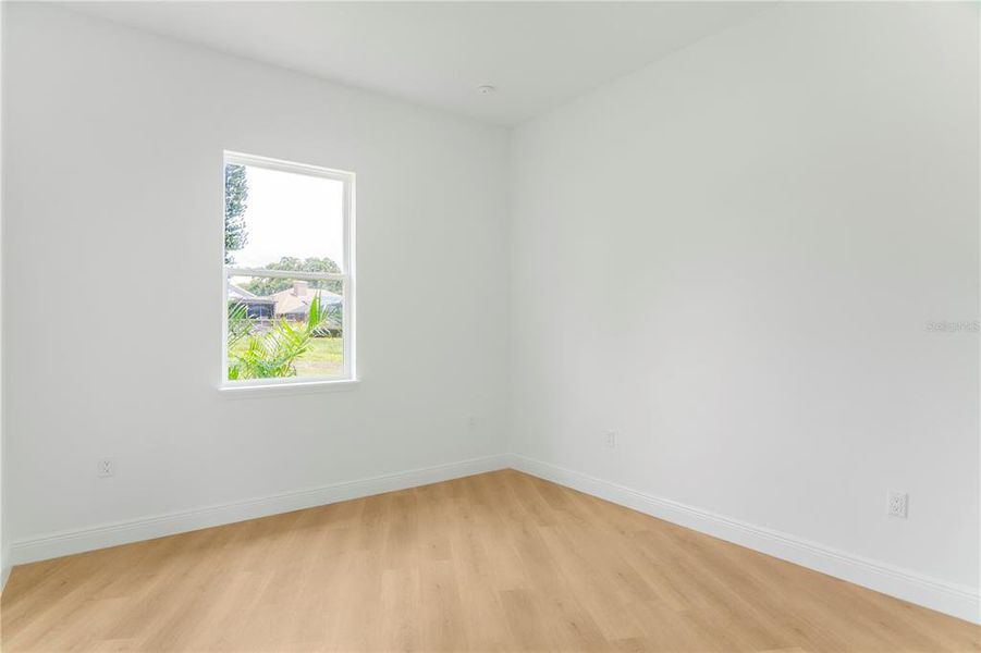 Spacious, unfurnished interior of a new home in , Apopka (Image 15).
