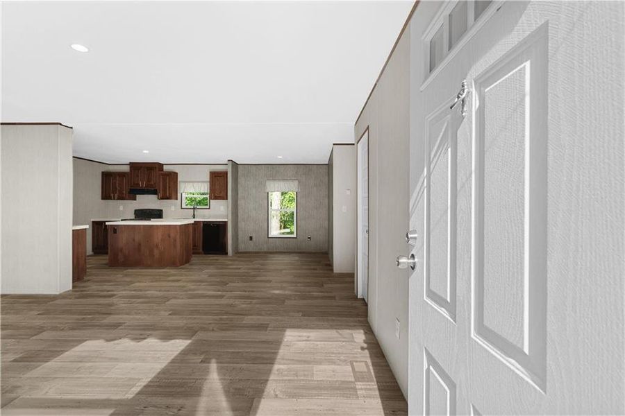 Spacious, unfurnished interior of a new home in , Resaca (Image 18).