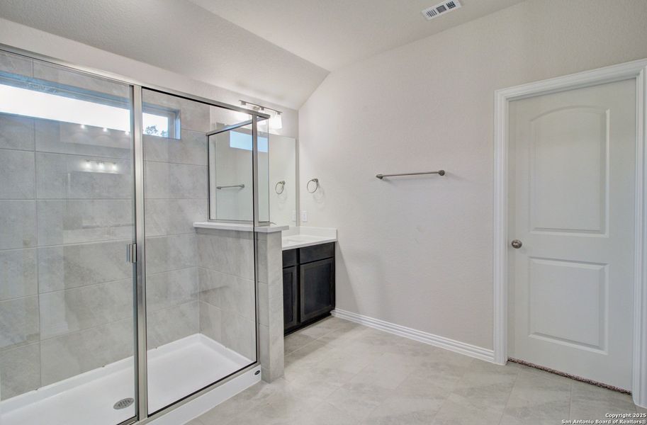 Image 29 of a home in Clear Creek. Image 29 of a home in Clear Creek.