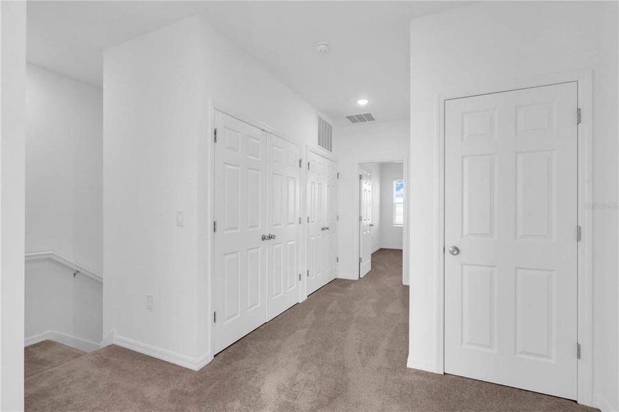 Spacious, unfurnished interior of a new home in The Residences at Emerson Park, Apopka (Image 9).