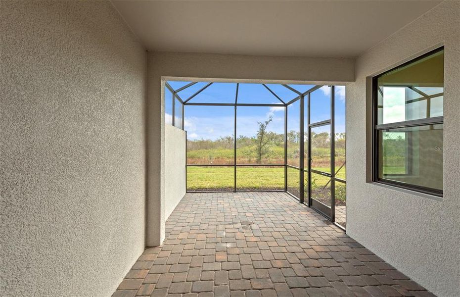 Exterior details and patio area of a home in Del Webb Catalina, Lakewood Ranch (Image 15).