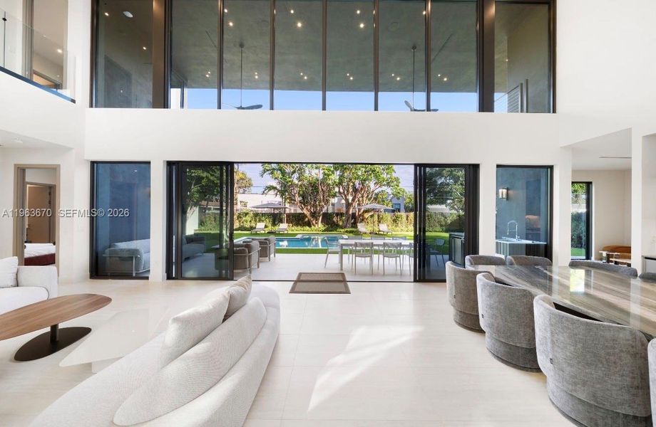 Community amenities in , Miami (Image 39).